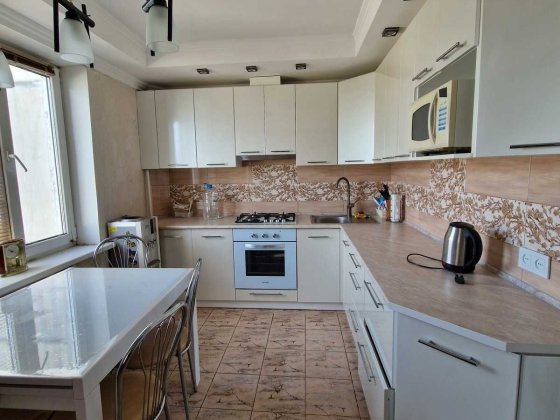 Продаж 3х-кімнатної квартири на Керченській Кременчуг