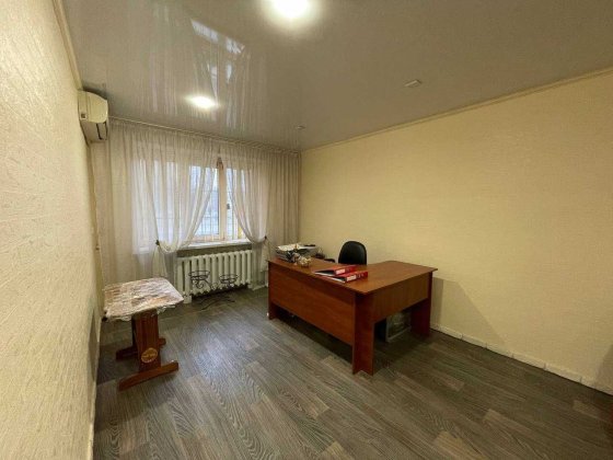 Продаємо 1-кімн. квартиру по проспекту Гагаріна  (Університетський) Кривой Рог