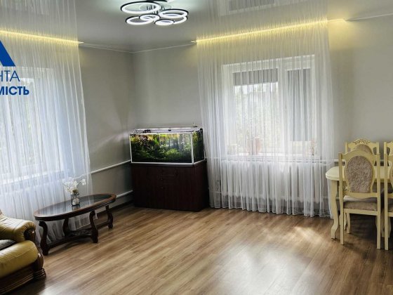 Сучасна квартира з автономним опаленням з ремонтом в Луцьку Луцьк