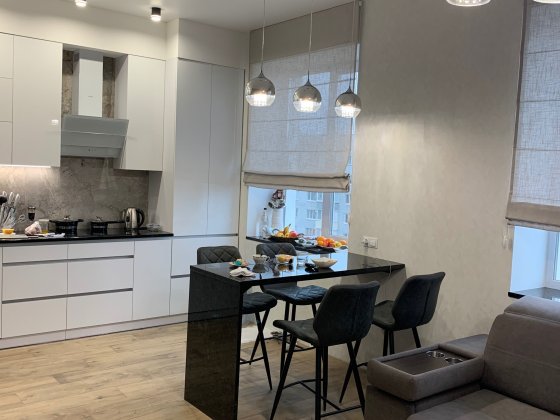 Новобудова, автономне опалення центр ,сучасний ремонт, меблі техніка Кременчуг