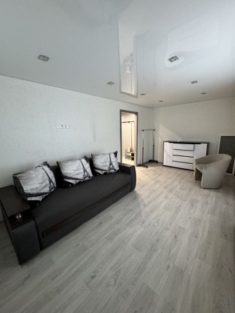 Квартира 1-кімнатна на Кармелюка (Югок) з технікою і ремонтом - фото 1