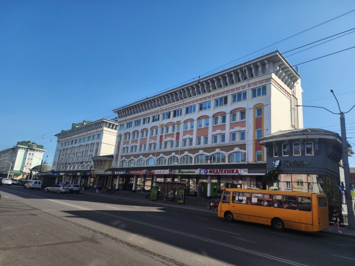 Продам квартиру 115 м.кв в новобудові,  біля ДРАМТЕАТРУ! - фото 1