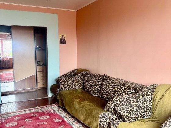 Продаж 3 кімн.кв  . по вул.Фабрична . Ровно