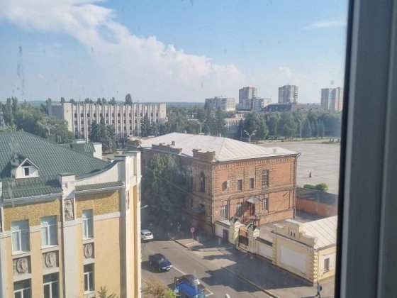 Продам новострой на площади 130м в центре Кременчуг