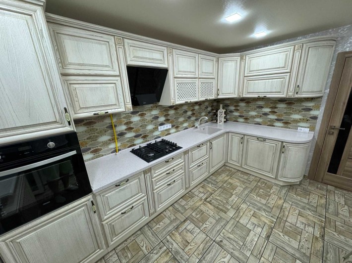 ‼️Центр‼️3 кімнатна з євроремонтом, 80 м², автономне опалення - фото 1
