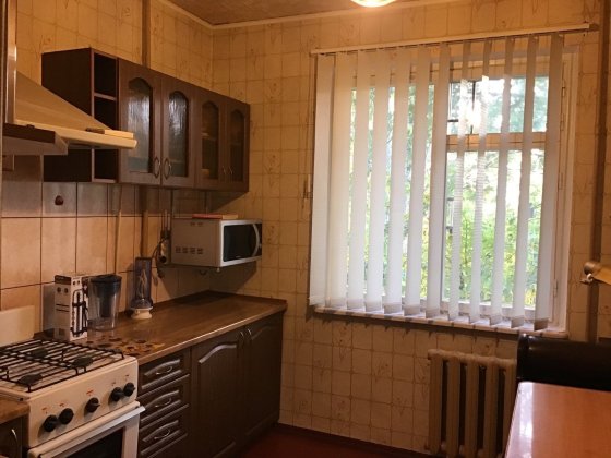 Продам 2-комн. "чешку" с мебелью на 17 квартале (ул. С.Колачевского) Кривий Ріг