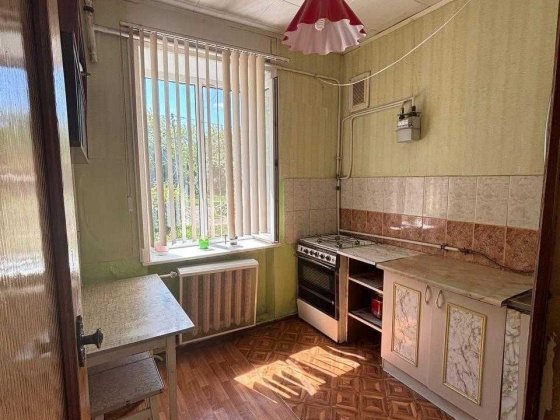 Продаж 1-кімнатна квартира в цегляному будинку Полтава