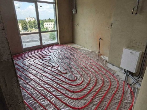 Простора 1 - кім.квартира в новобудові. Автономне газове опалення" Рівне