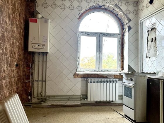 4-х сталинка Пруды Уфимская, 1 ,  автономное отопление Кривий Ріг