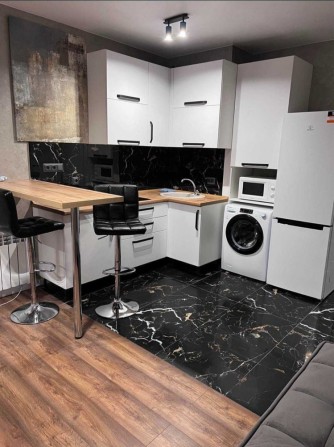 Розкішна 1к квартира в центрі Ірпеня з р-том,мебл. та технікою.Мін.Оф! - фото 1