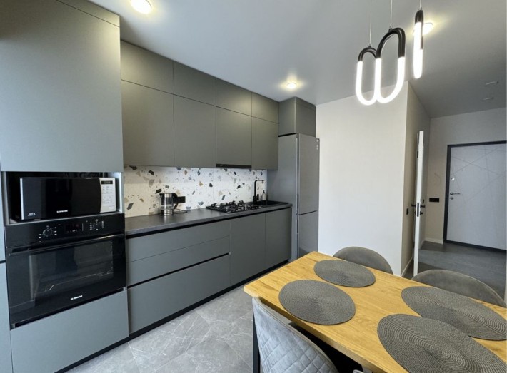 Новий будинок, Євроремонт, ІНД опалення! - фото 1