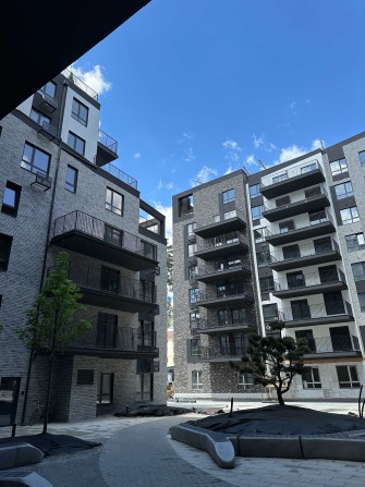 2к ЖК бізнес класу, 75,4м2, тераса, стяжка штукатурка підземний паркіг - фото 1