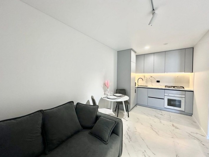 Продаж 2 кімнатної квартири в новобудові по вул.Київська - фото 1