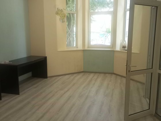 Продам квартиру з Індивідуальним опаленням і окремим входом Полтава