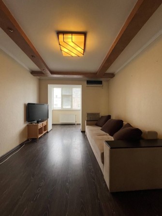 Продам 2 кмн квартиру в новобудові - фото 1