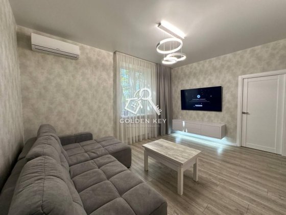 3-х кімнатна Сталінка на площі Артема Кривой Рог