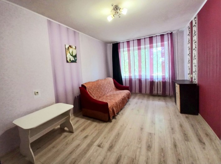 Продам 1 комн.квартиру на Карачунах(ул.Николаевское шоссе) - фото 1