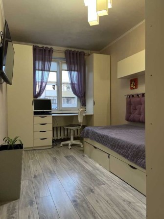 Продам 2к квартиру з ремонтом, кімнати роздільні, по кільцю - фото 1