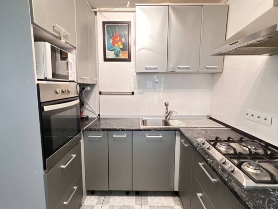 Продаж просторої 3-к квартири в розвиненому районі! Ровно