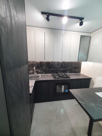 Пропонуємо затишну смарт-квартиру в молодіжному мікрорайоні міста - фото 1