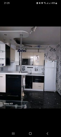 Продам 3х.комнатную квартиру на Шуменском - фото 1