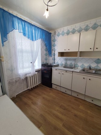 Продаж 3-кімнатна в Центрі в цегляному будинку - фото 1