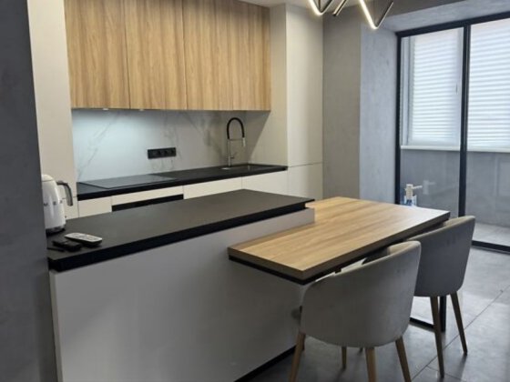 Продаж 2 кімнатної квартири на пр.Степана Бандери Тернополь