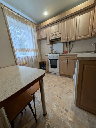 Продам трикімнатну квартиру в Центрі - фото 1
