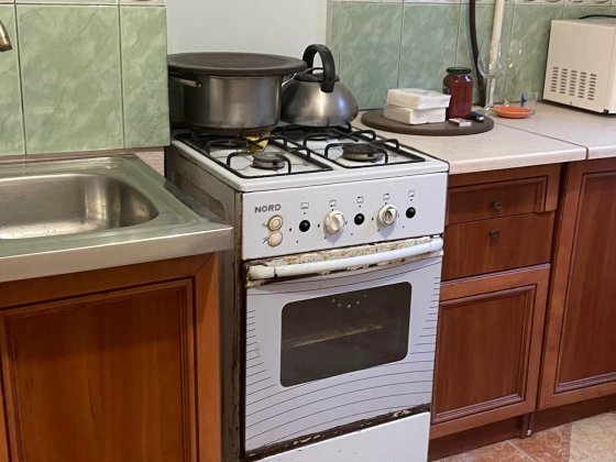 Продам 2 х кімнату квартиру вул.Вишнева Херсон