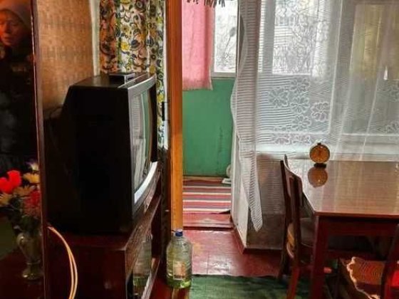 Однокімнатна квартира в цегляному будинку. Полтава