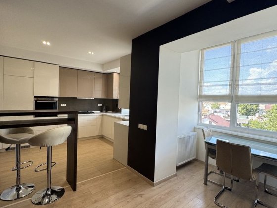 Продаж 3-х кімнатної квартири з ремонтом! Р-н Пивзавод Ровно