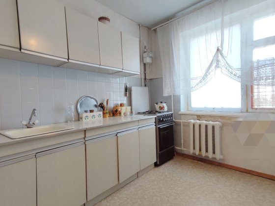 Продаж 2 кімнатної на Харківській Суми