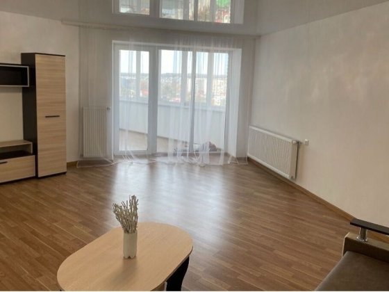 3-х.кім Центр вулСтадниковоі 100м,є/р,і/о-100тис.дол Тернополь