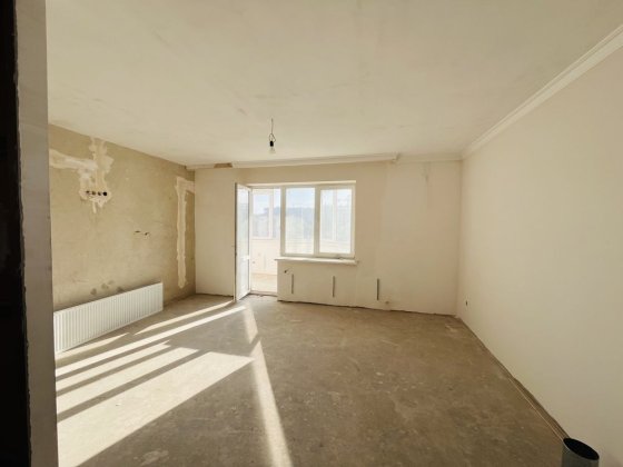 2 кімнатна квартира з кухнею-студією, Канівська 30В. БЕЗ КОМІСІЇ Черновцы