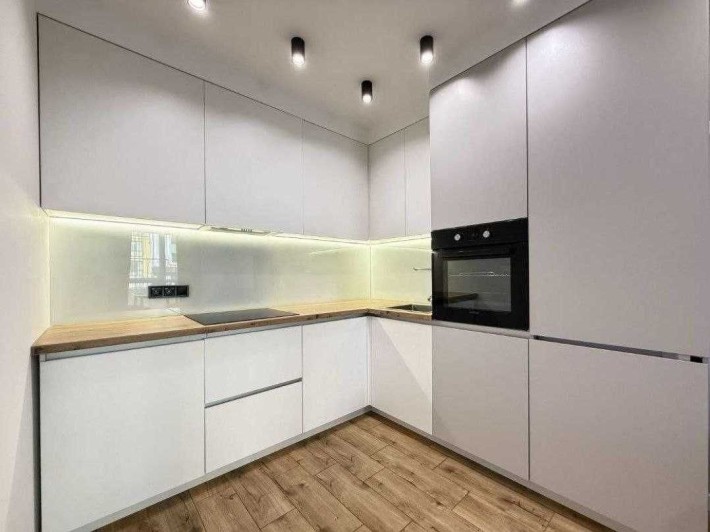 1-кімнатна 45 кв.м. «На Щасливому» вул. Боголюбова 5а - фото 1