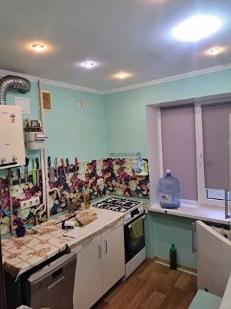 2к квартира в гарному стані на середньому поверсі - фото 1