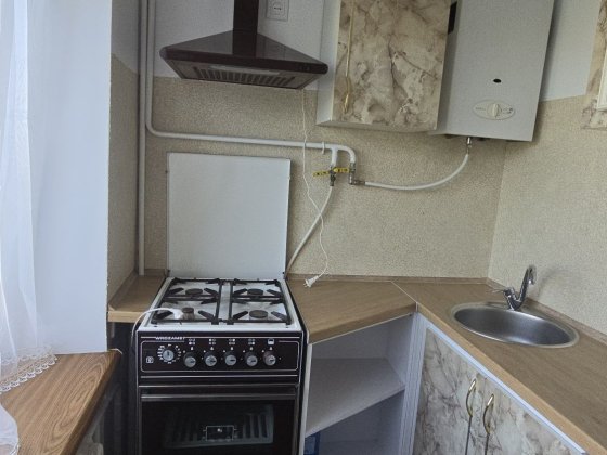 Однокімнатна квартира зі свіжим  ремонтом  ! Ровно