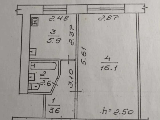 Продається 1-кімнатна квартира в центрі міста Ровно