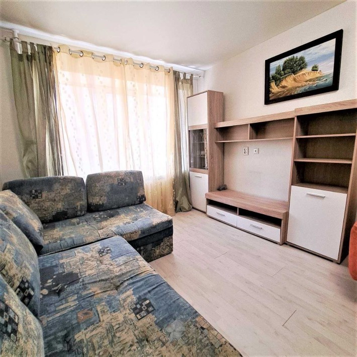 Продам 1к квартиру з ремонтом в центрі міста - фото 1