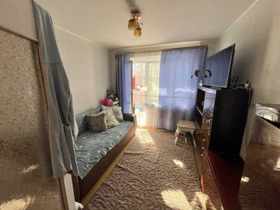 Продам 1-кімнатну квартиру Левада
