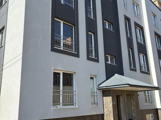 Продається 2-х кімнатна квартира Черновцы