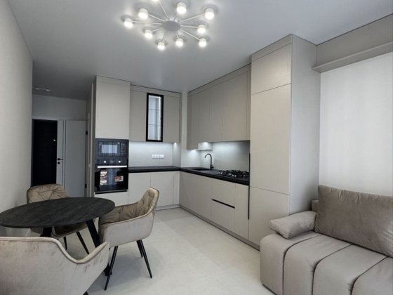 Продаж 1-кім новобудови, вул Героїв Майдану Чернівці