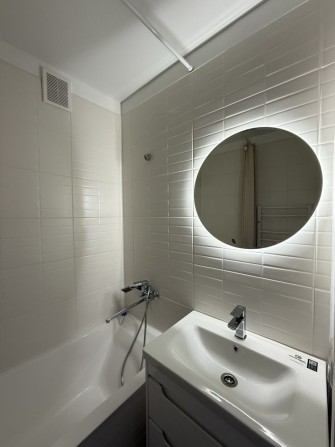 Продається 2 кімнатна Чешка р-н ТЦ Майдан,MacDonalds, OZZI - фото 1