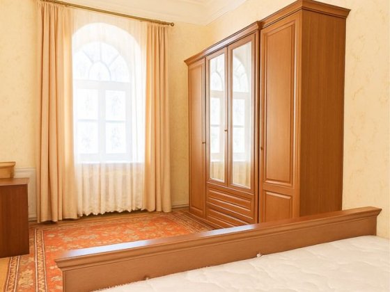 Продам 2 кім. квартиру на землі Сумы