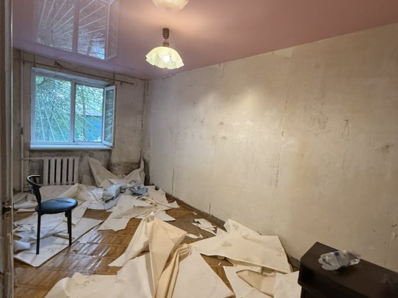 Продам 2хком Радостная