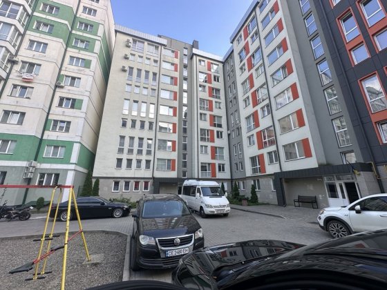 Продається 1 кімнатна новобудова Черновцы