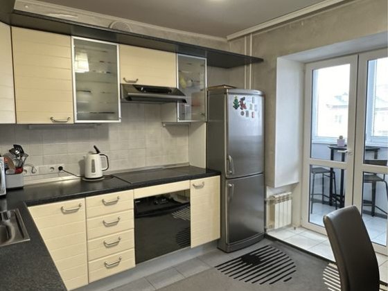 3к Кондратьева «Пирамида» (80кв) 6/8кирп, ремонт, мебель, 2 балкона