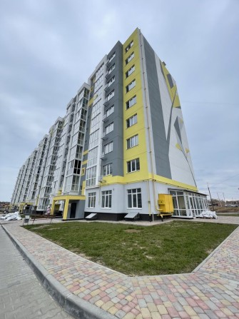 Новобудова. Корпус зданий. Комунікаціі підключені - фото 1