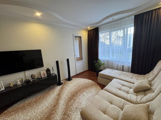 Продам 3к квартиру, район ТЦ "Чайка" Рівне