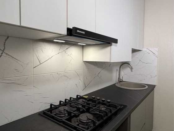 V 2-кімнатна квартира з ремонтом Рівне